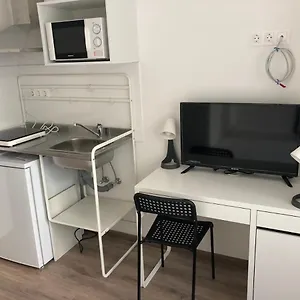 Omega Aparthotel Budapest